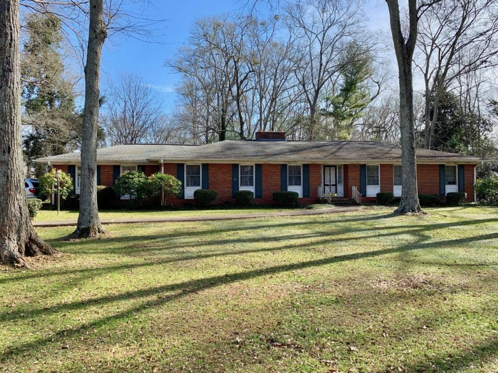 LOW RESERVE 702 Brown Ave., Belton, SC 29627 Spartanburg SC Homes